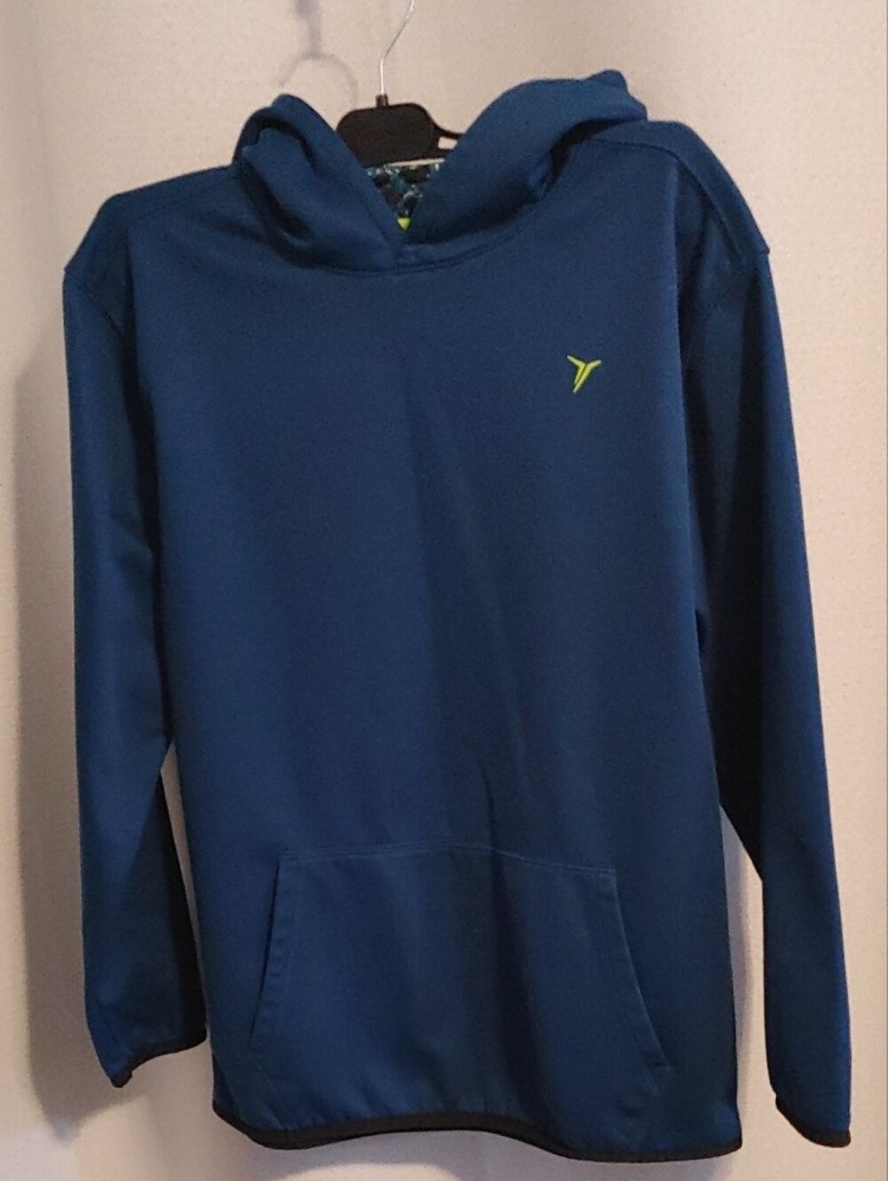 Lot of Boys' Clothes, 11 Items, Sweatshirts, Shirts, Old Navy, Under Armour, Etc
